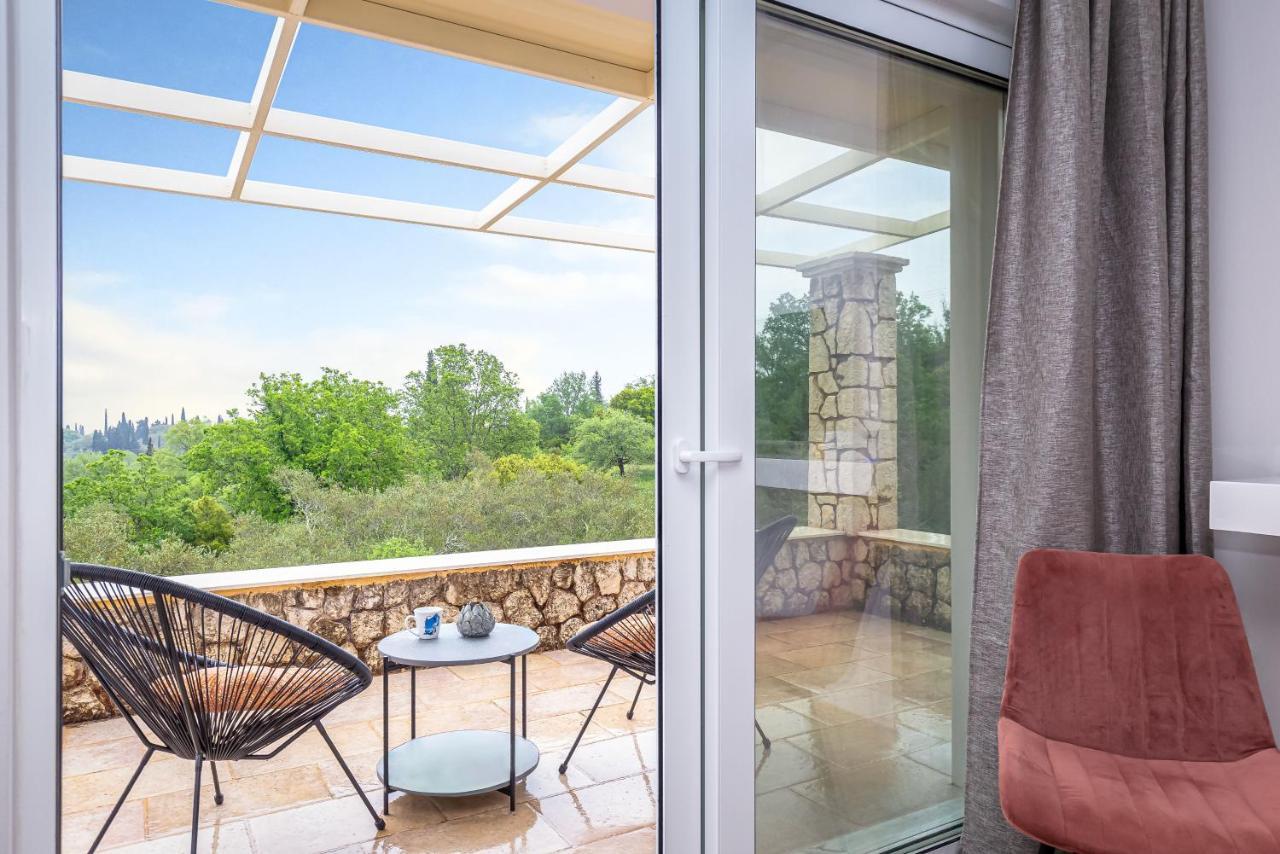 Nightingale Villa & Suites Corfu Γαζάτικα Εξωτερικό φωτογραφία
